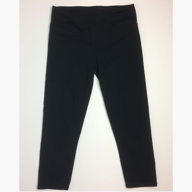 Fabletics Black Workout Capris